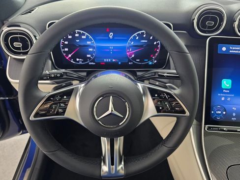 New 2026 Mercedes-Benz GLC 300 image 13