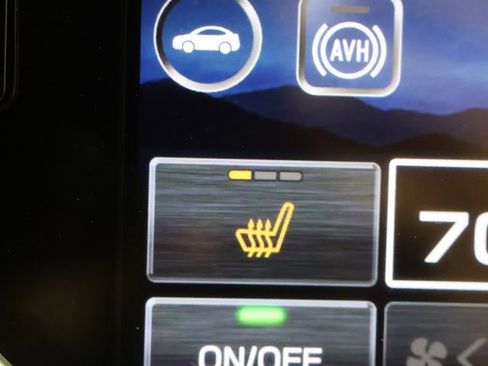 Used 2024 Subaru Ascent Limited image 15