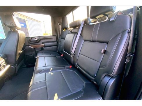 Used 2021 Chevrolet Silverado 2500 High Country AWD/4WD image 28