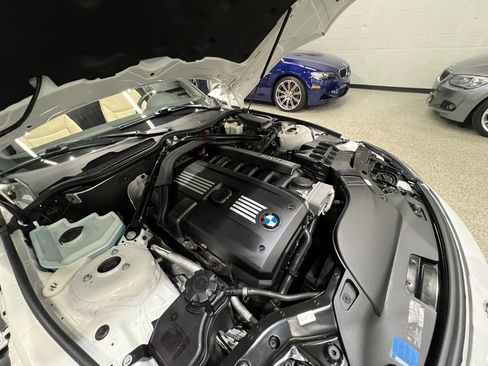 Used 2011 BMW Z4 sDrive30i image 55