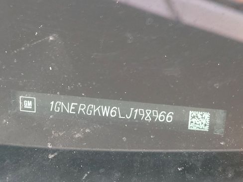 Used 2020 Chevrolet Traverse LT image 33