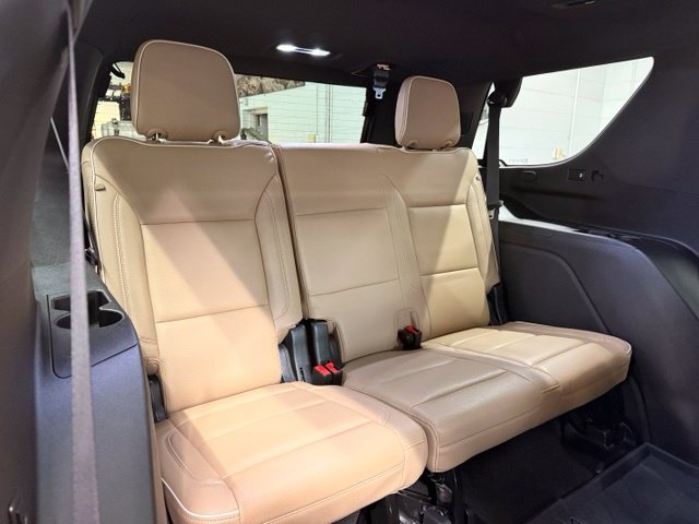Used 2023 Chevrolet Tahoe Premier w/ Premium Package 2 AWD/4WD image 29