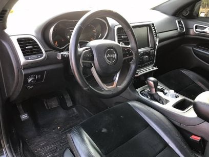 Used 2017 Jeep Grand Cherokee Altitude