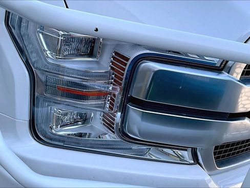 Used 2020 Ford F150 Platinum w/ Equipment Group 701A Luxury image 26