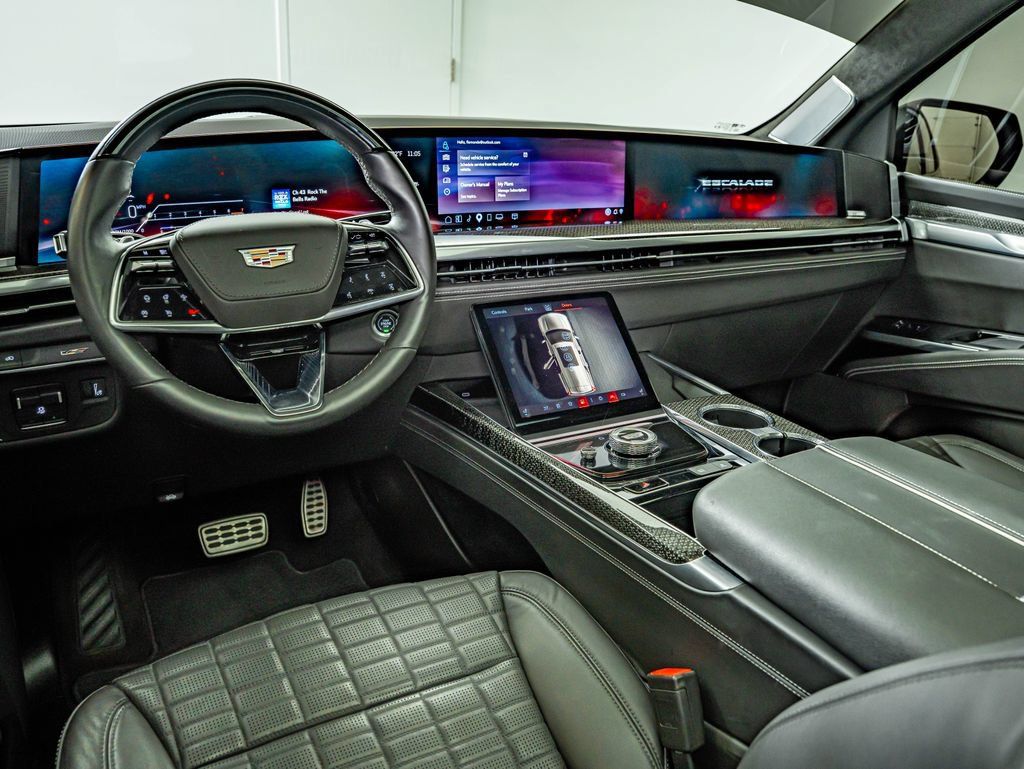 Used 2025 Cadillac Escalade V AWD/4WD image 34