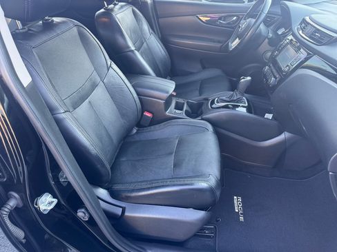 Used 2017 Nissan Rogue Sport SL w/ SL Premium Package AWD/4WD image 32