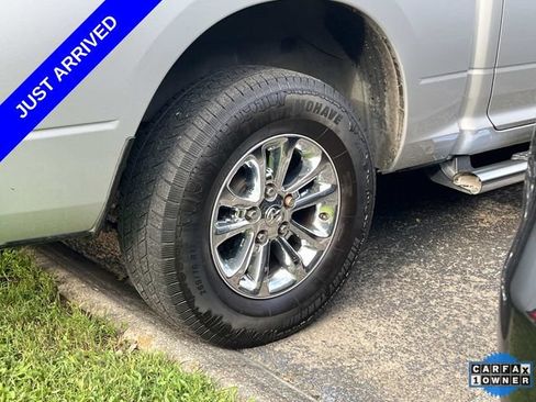 Used 2015 RAM 1500 Big Horn RWD image 11