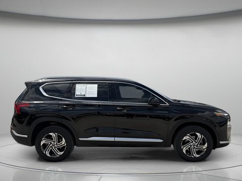 Used 2022 Hyundai Santa Fe SEL w/ Cargo Package AWD/4WD image 2