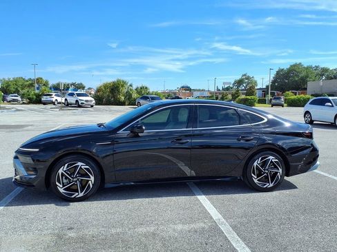 Used 2024 Hyundai Sonata SEL w/ Convenience Package FWD image 4