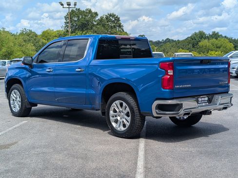 Used 2023 Chevrolet Silverado 1500 LTZ w/ LTZ Convenience Package II AWD/4WD image 7