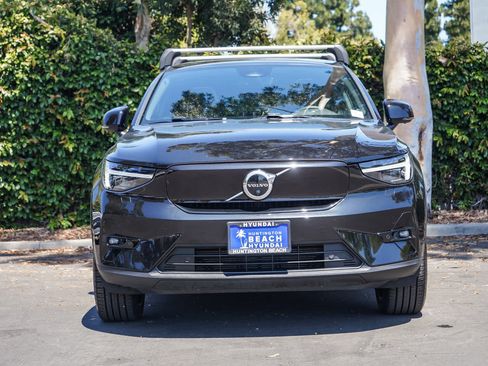 Used 2023 Volvo C40 P8 Recharge Ultimate AWD/4WD image 2
