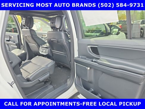 New 2026 Ford Expedition Max Platinum AWD/4WD image 16