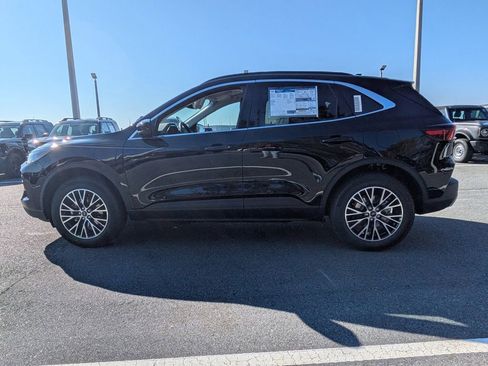 New 2026 Ford Escape SE w/ PHEV Premium Package image 7