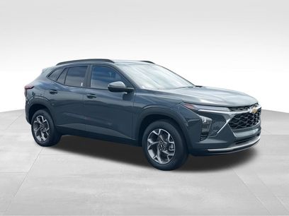 New 2026 Chevrolet Trax LT w/ Driver Confidence Package
