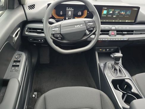 New 2026 Kia K4 LXS image 11