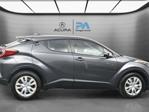 Used 2019 Toyota C-HR LE image 24