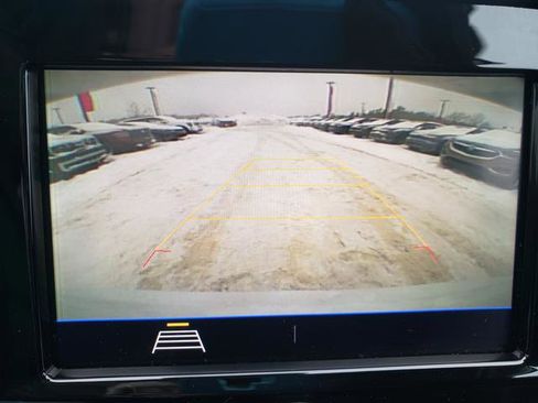 Used 2022 Buick Encore Preferred w/ Safety Package image 23