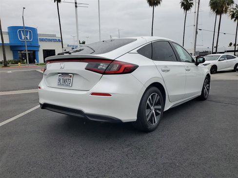 Certified 2024 Honda Civic LX image 5