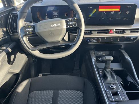 New 2026 Kia Sorento LX image 12