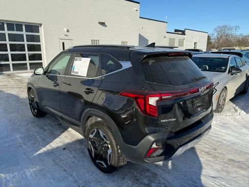 Certified 2024 Kia Seltos SX w/ SX Sunroof Package image 4