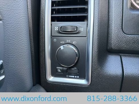 Used 2023 RAM 1500 Classic SLT w/ Protection Group AWD/4WD image 15