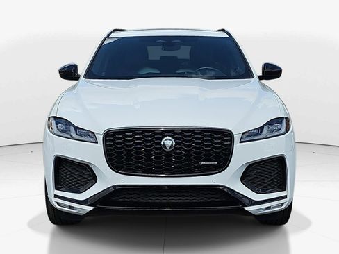 Used 2024 Jaguar F-PACE R-Dynamic S AWD/4WD image 9