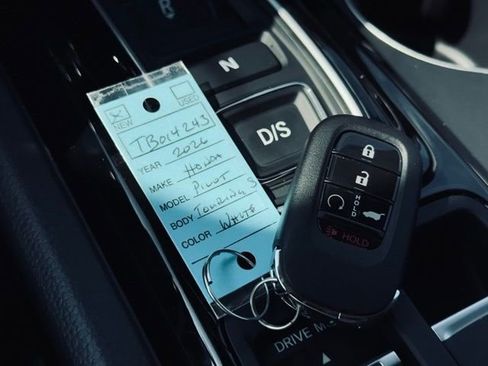 New 2026 Honda Pilot Touring image 42