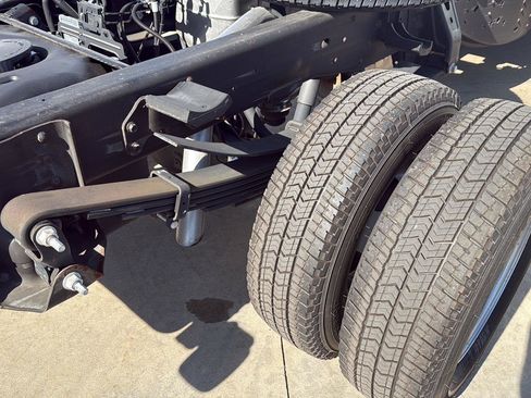 Used 2024 Chevrolet Silverado 3500 W/T image 10