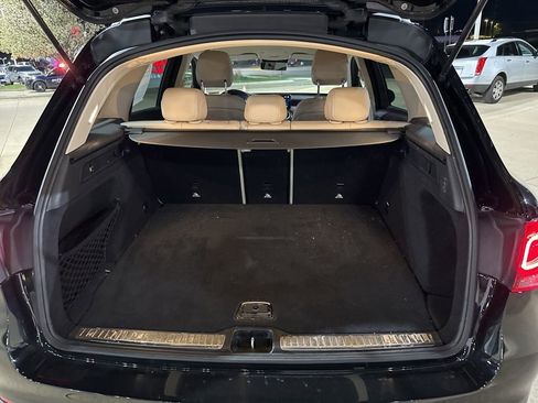 Used 2022 Mercedes-Benz GLC 300 4MATIC image 15