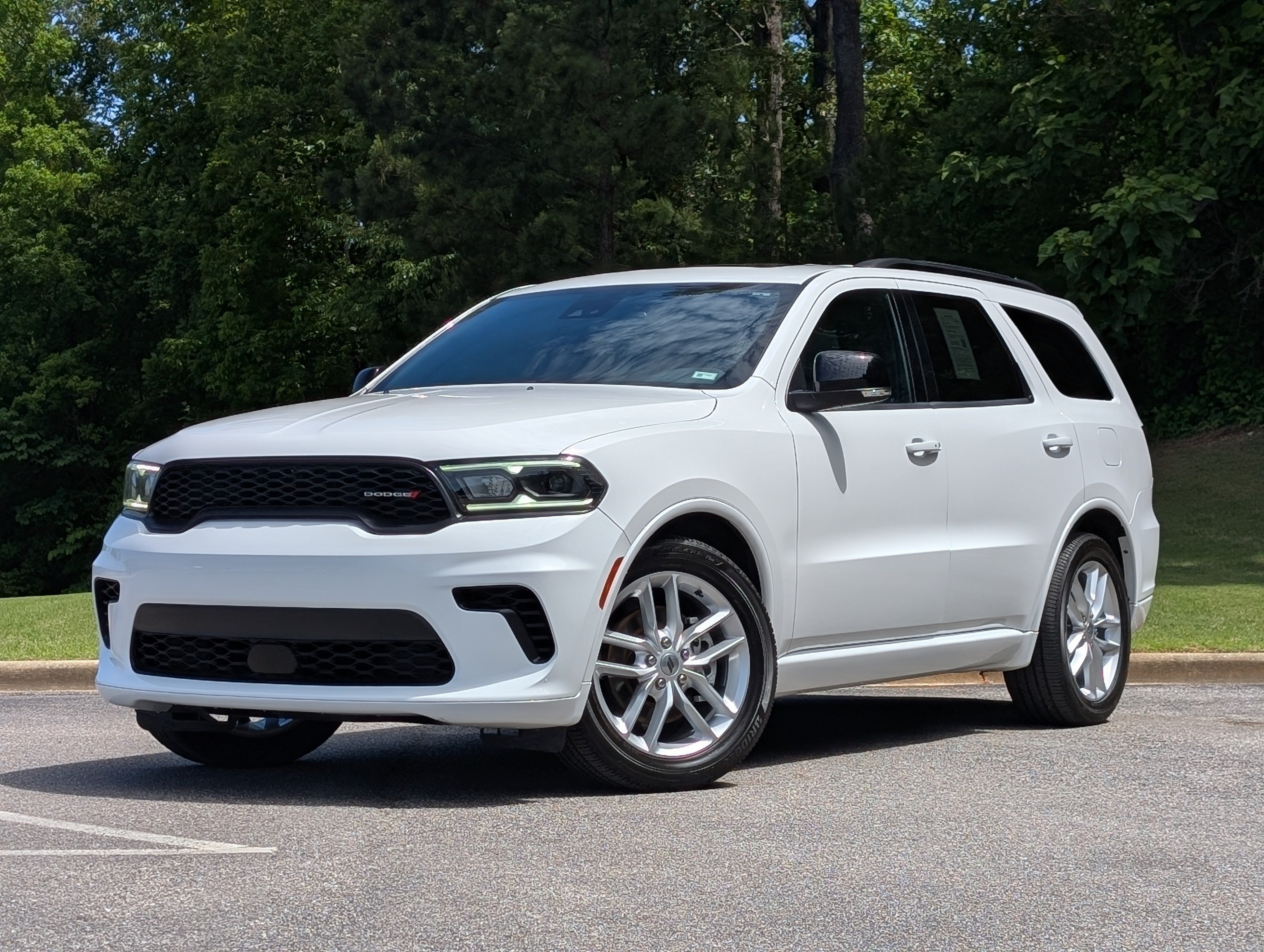 Used 2024 Dodge Durango GT RWD image 4
