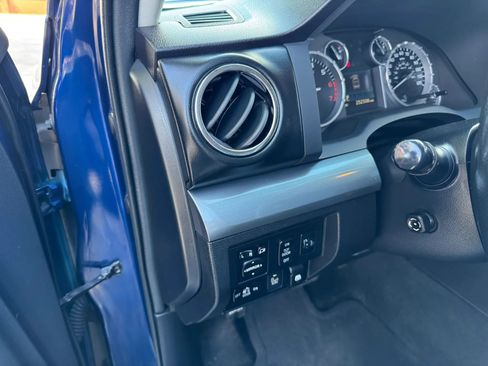 Used 2014 Toyota Tundra Platinum image 24