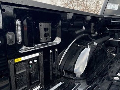 New 2025 Ford F150 King Ranch w/ FX4 Off-Road Package image 11