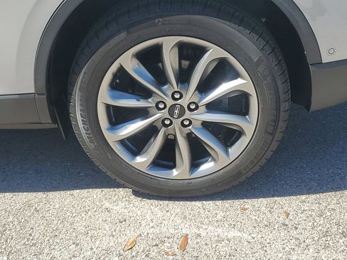 Used 2020 Lincoln Corsair FWD image 12