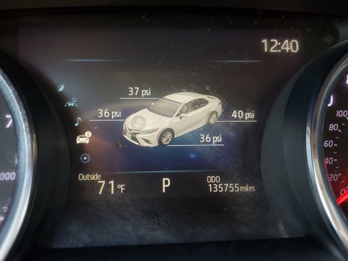 Used 2020 Toyota Camry XSE image 23