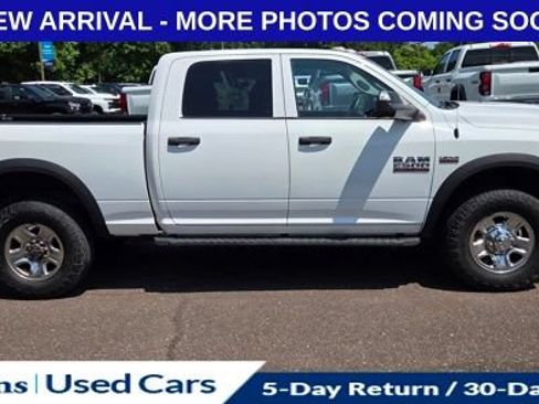 Used 2018 RAM 2500 Tradesman w/ Chrome Appearance Group AWD/4WD image 13