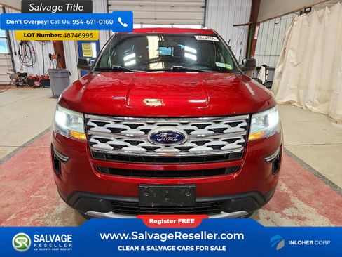 Used 2019 Ford Explorer XLT image 7