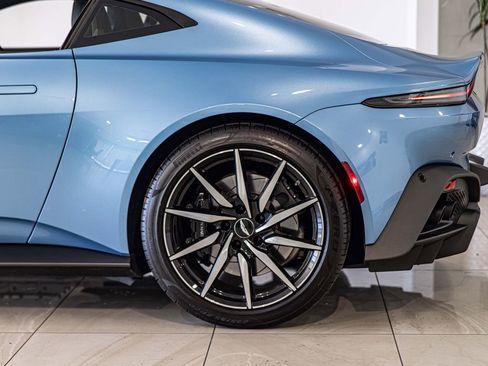 Used 2020 Aston Martin V8 Vantage Coupe RWD image 7