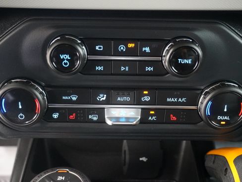 Used 2022 Ford Bronco Badlands AWD/4WD image 24