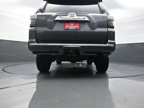 Used 2023 Toyota 4Runner Limited image 10