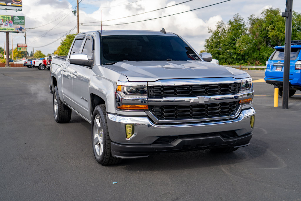 Used 2016 Chevrolet Silverado 1500 LT w/ All Star Edition RWD image 2