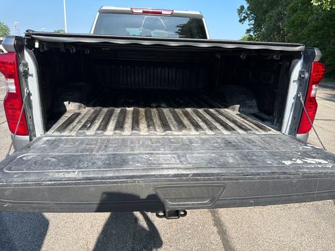 Used 2025 Chevrolet Silverado 2500 Custom w/ Custom Value Package AWD/4WD image 27