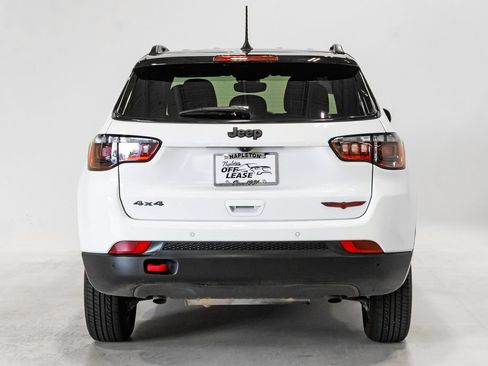 Used 2025 Jeep Compass Trailhawk AWD/4WD image 29