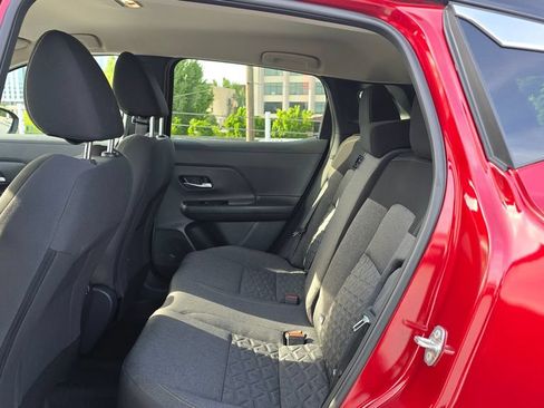 Used 2025 Nissan Kicks SV w/ Charging Package AWD/4WD image 16