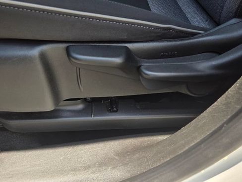 Used 2024 Chevrolet TrailBlazer LT FWD image 10