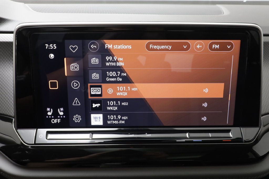 Used 2026 Volkswagen Atlas Peak Edition AWD/4WD image 9