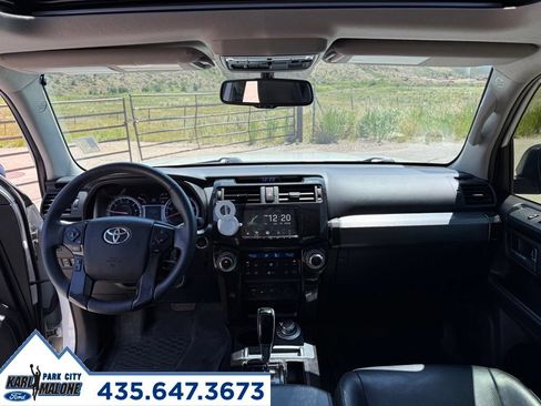 Used 2019 Toyota 4Runner Limited AWD/4WD image 31
