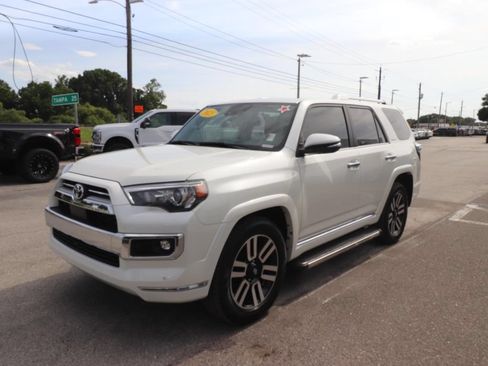 Used 2023 Toyota 4Runner Limited RWD image 5