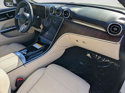 Certified 2025 Mercedes-Benz C 300 4MATIC Sedan image 21