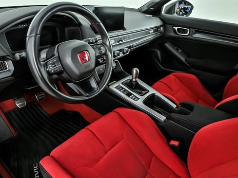 Used 2023 Honda Civic Type R image 12
