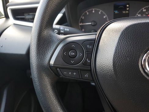 Certified 2025 Toyota Corolla LE image 20